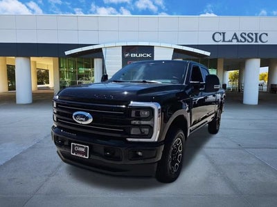 2025 Ford F-250 Platinum