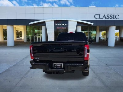 2025 Ford F-250 Platinum