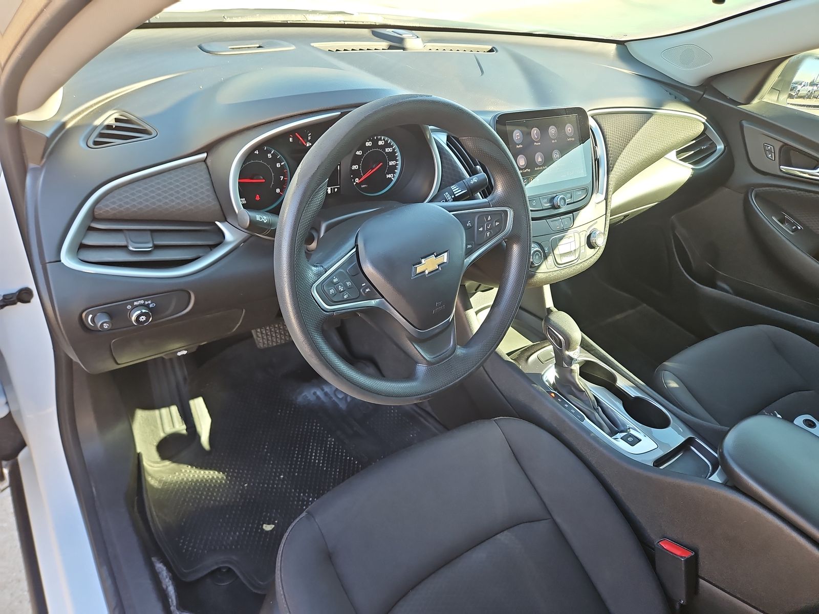 2023 Chevrolet Malibu LS