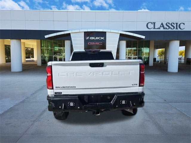 2025 Chevrolet Silverado 3500 HD LTZ
