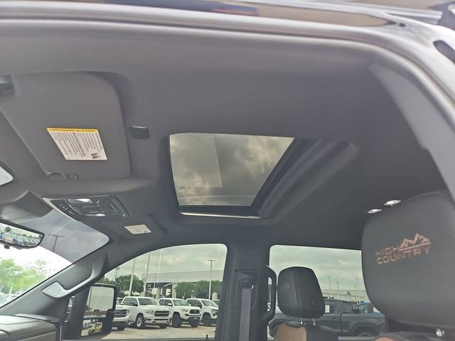 2025 Chevrolet Silverado 3500 HD High Country DRW