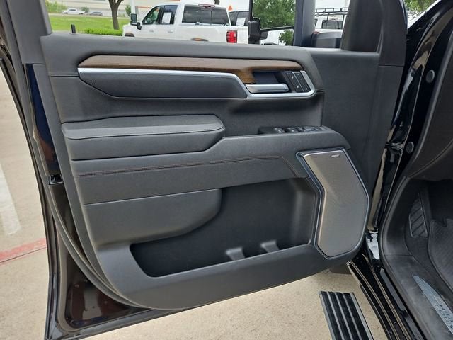 2025 Chevrolet Silverado 3500 HD High Country DRW