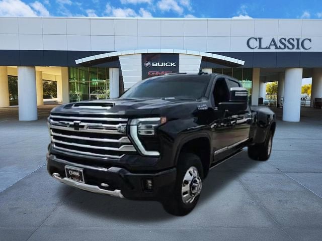 2025 Chevrolet Silverado 3500 HD High Country DRW