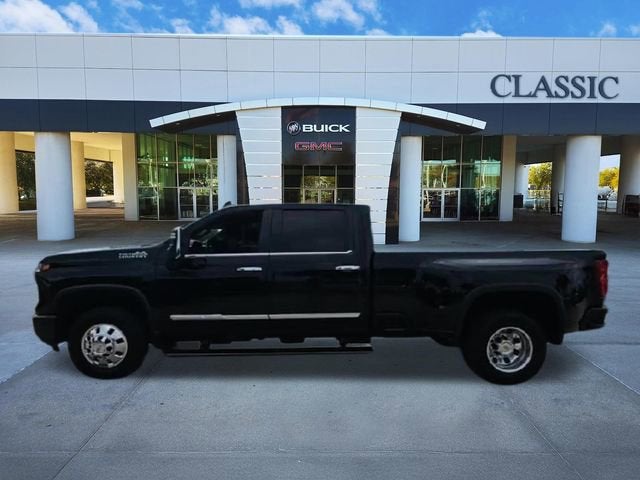 2025 Chevrolet Silverado 3500 HD High Country DRW
