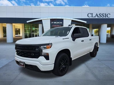 2025 Chevrolet Silverado 1500 Custom