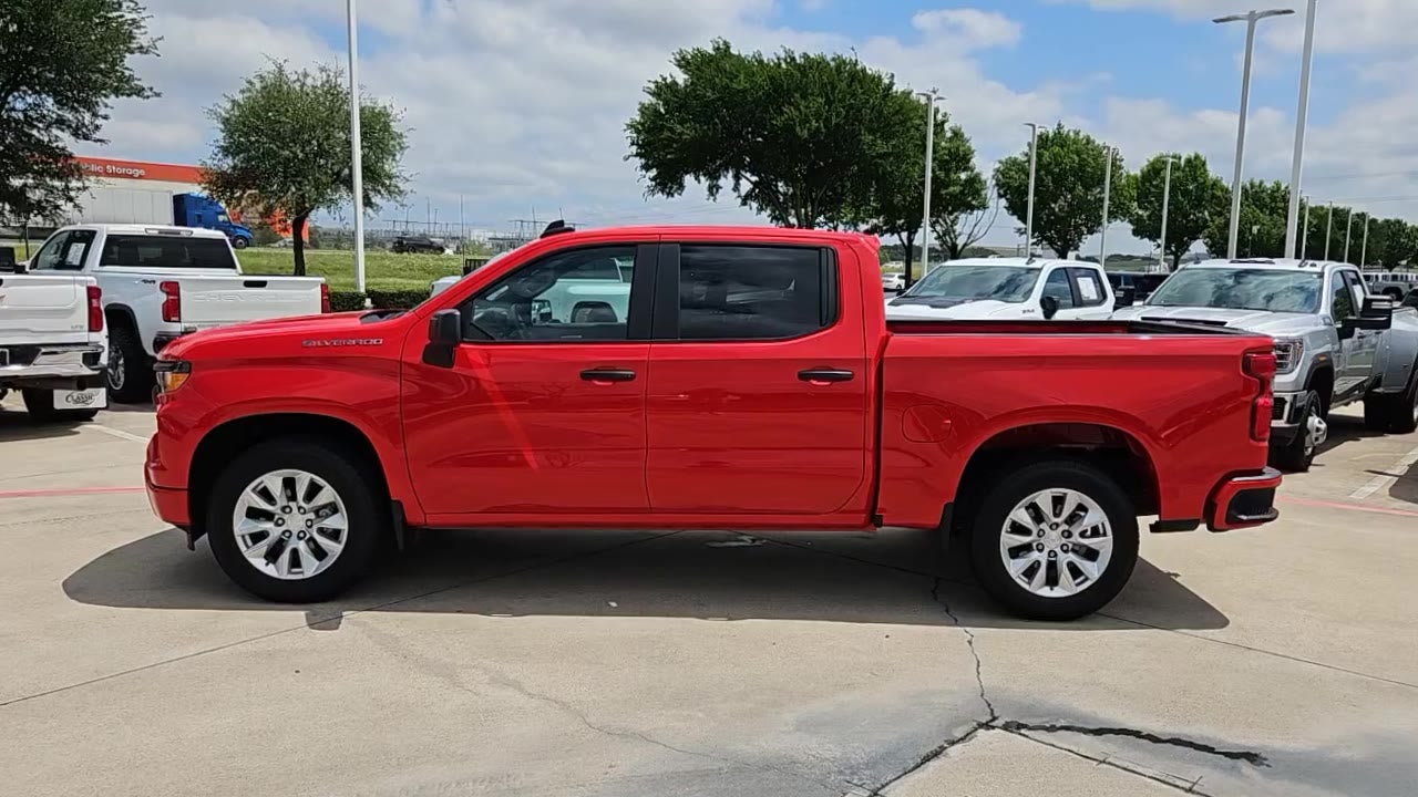 2024 Chevrolet Silverado 1500 Custom