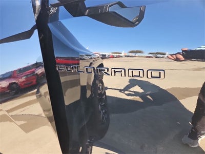 2025 Chevrolet Colorado WT/LT