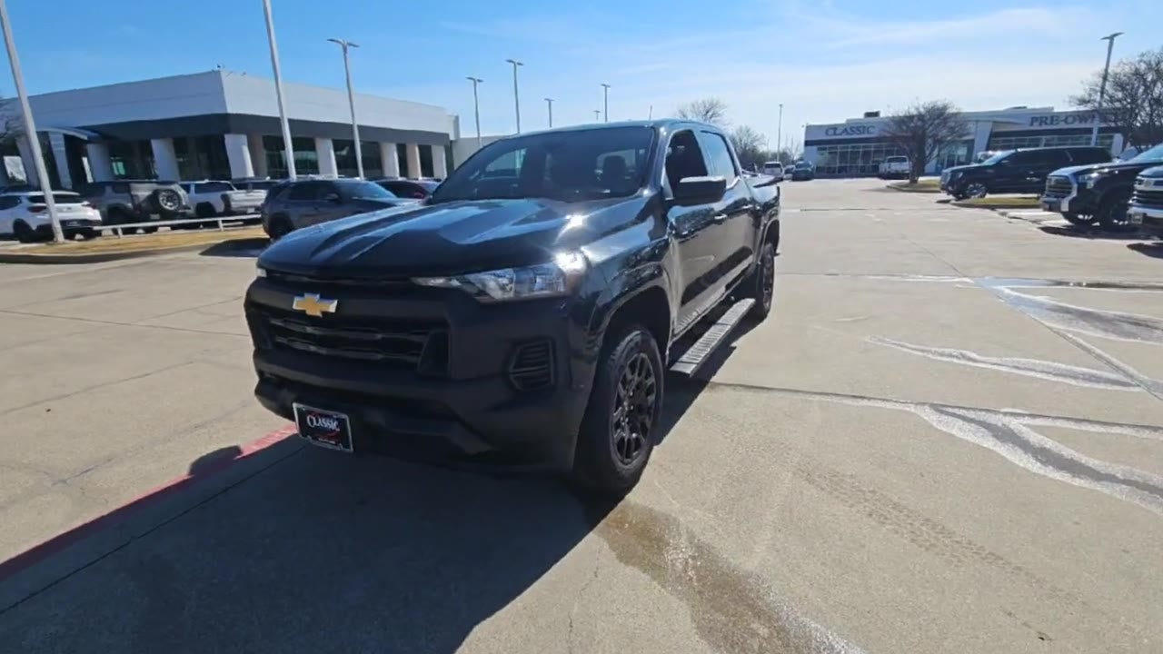 2025 Chevrolet Colorado WT/LT