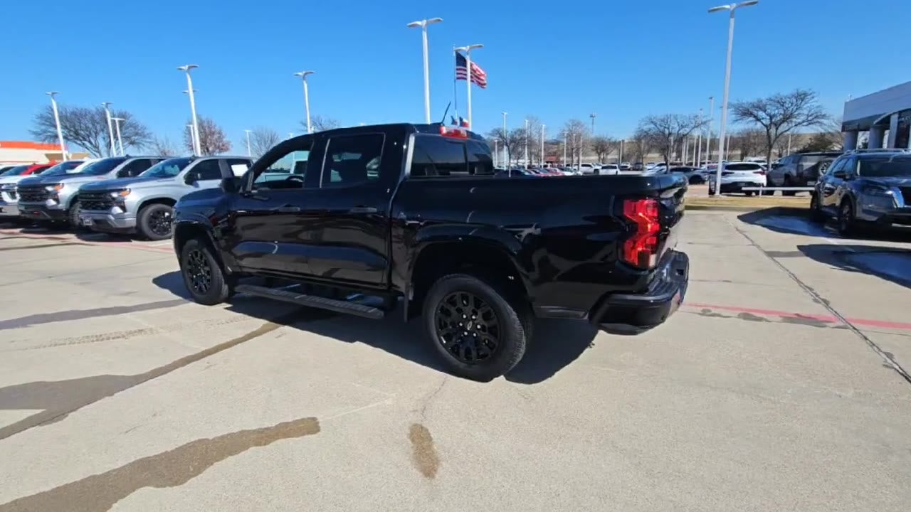2025 Chevrolet Colorado WT/LT