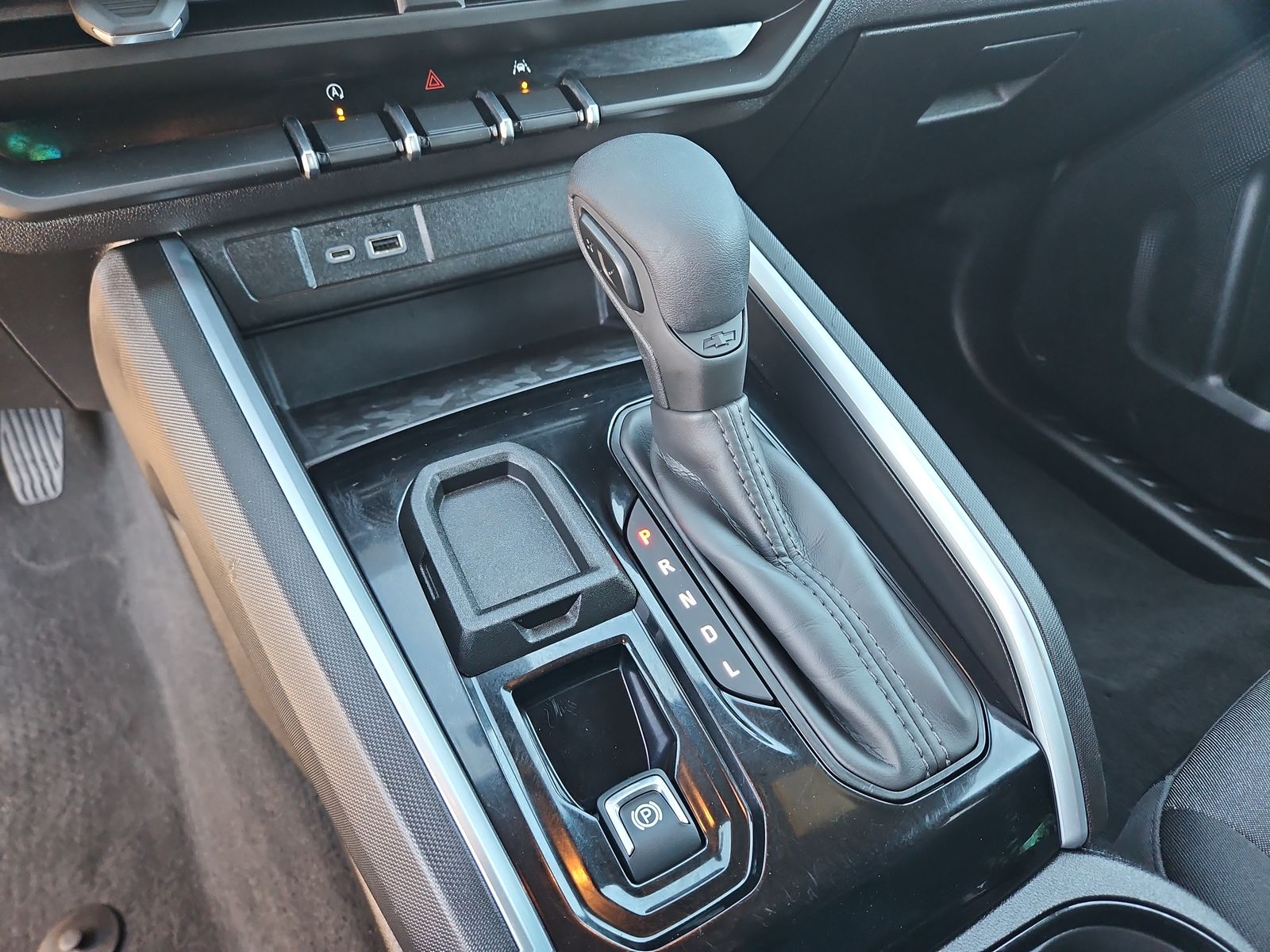 2025 Chevrolet Colorado WT/LT