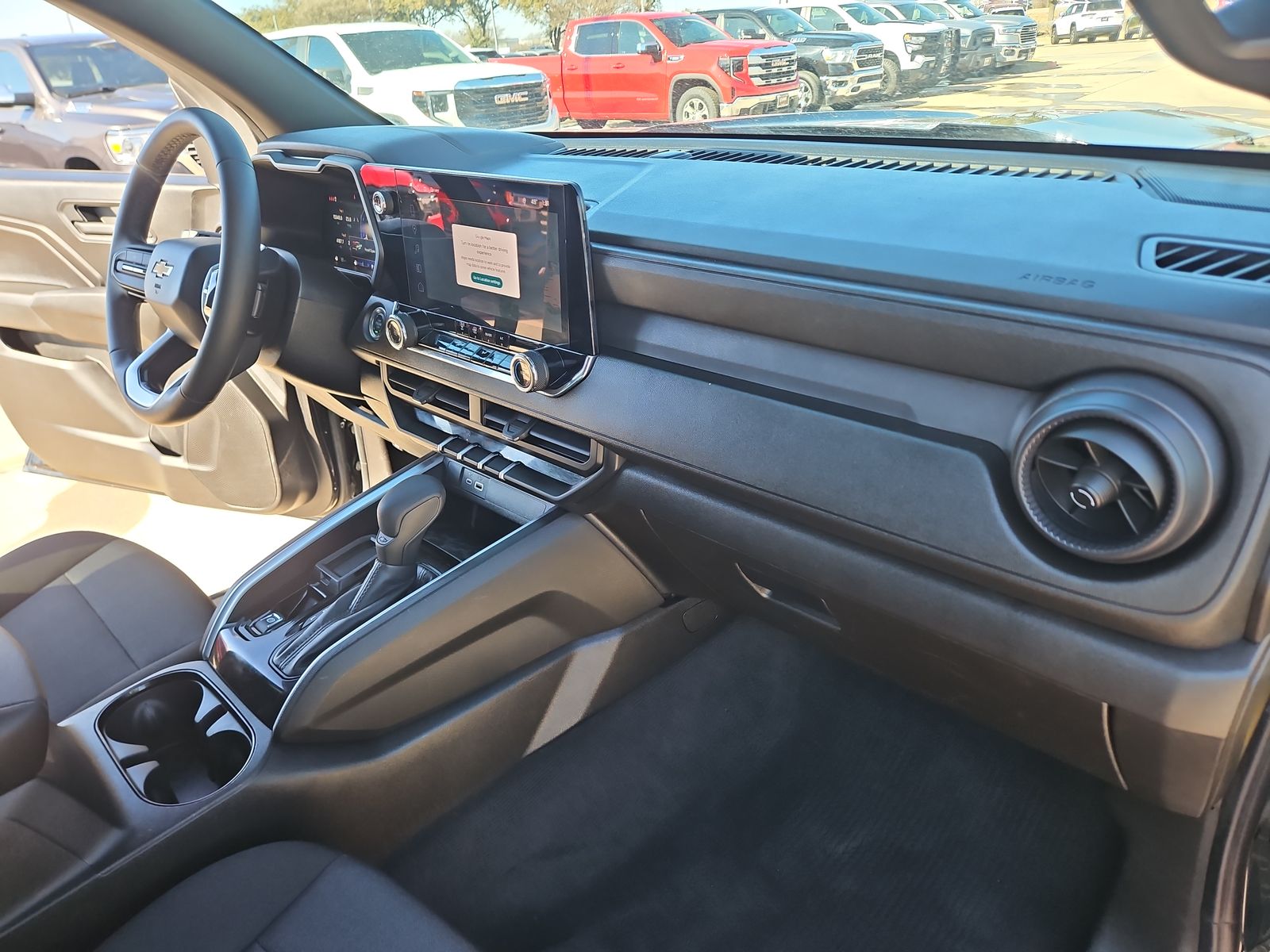 2025 Chevrolet Colorado WT/LT