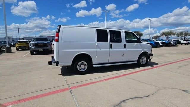 2024 Chevrolet Express Cargo 2500 WT