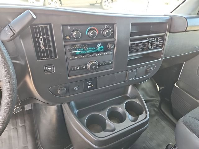 2024 Chevrolet Express Cargo 2500 WT