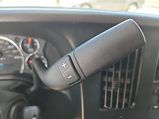 2024 Chevrolet Express Cargo 2500 WT