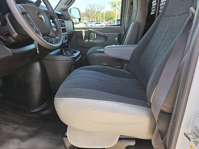 2024 Chevrolet Express Cargo 2500 WT