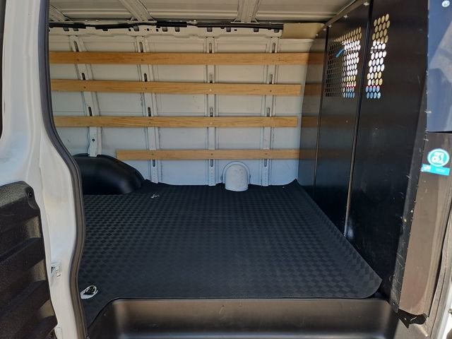 2024 Chevrolet Express Cargo 2500 WT