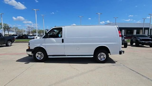 2024 Chevrolet Express Cargo 2500 WT