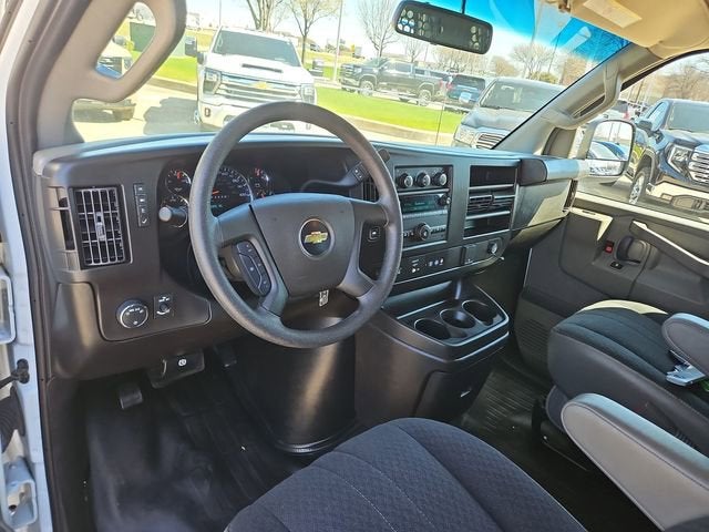 2024 Chevrolet Express Cargo 2500 WT