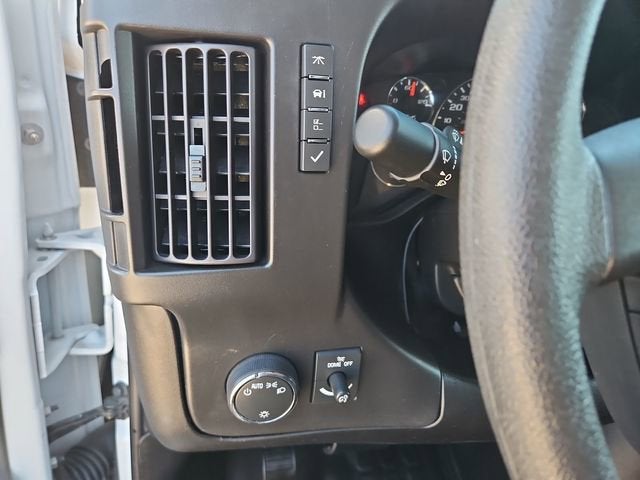 2024 Chevrolet Express Cargo 2500 WT