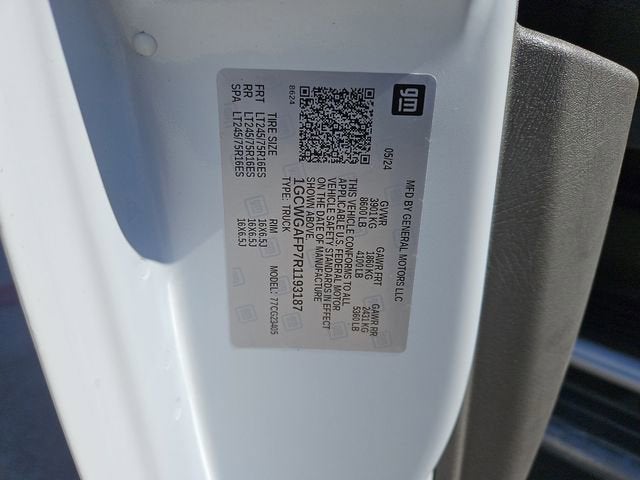 2024 Chevrolet Express Cargo 2500 WT