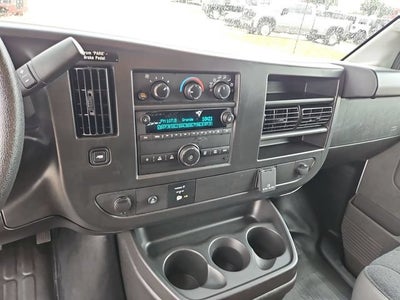 2025 Chevrolet Express Cargo WT
