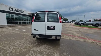 2025 Chevrolet Express Cargo WT