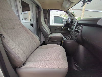 2024 GMC Savana Cutaway 3500 1WT