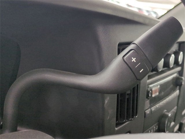 2024 GMC Savana Cutaway 3500 1WT