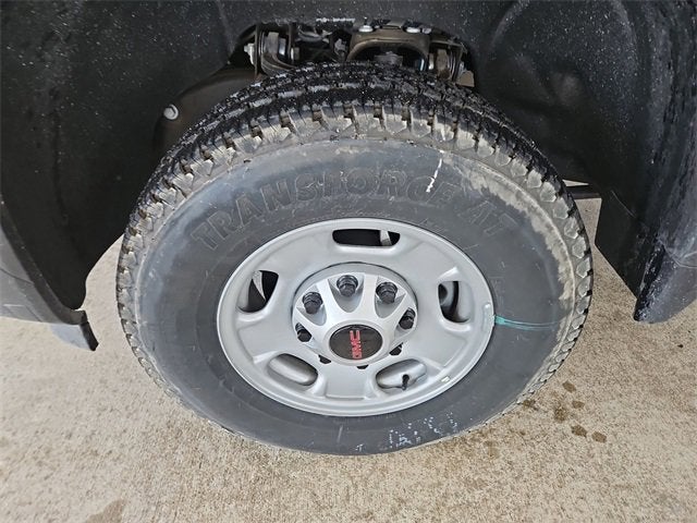 2025 GMC Sierra 2500 HD Pro