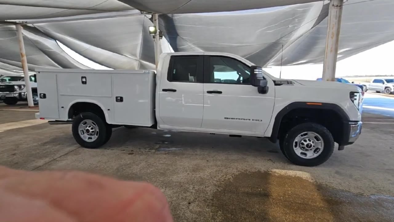 2025 GMC Sierra 2500 HD Pro