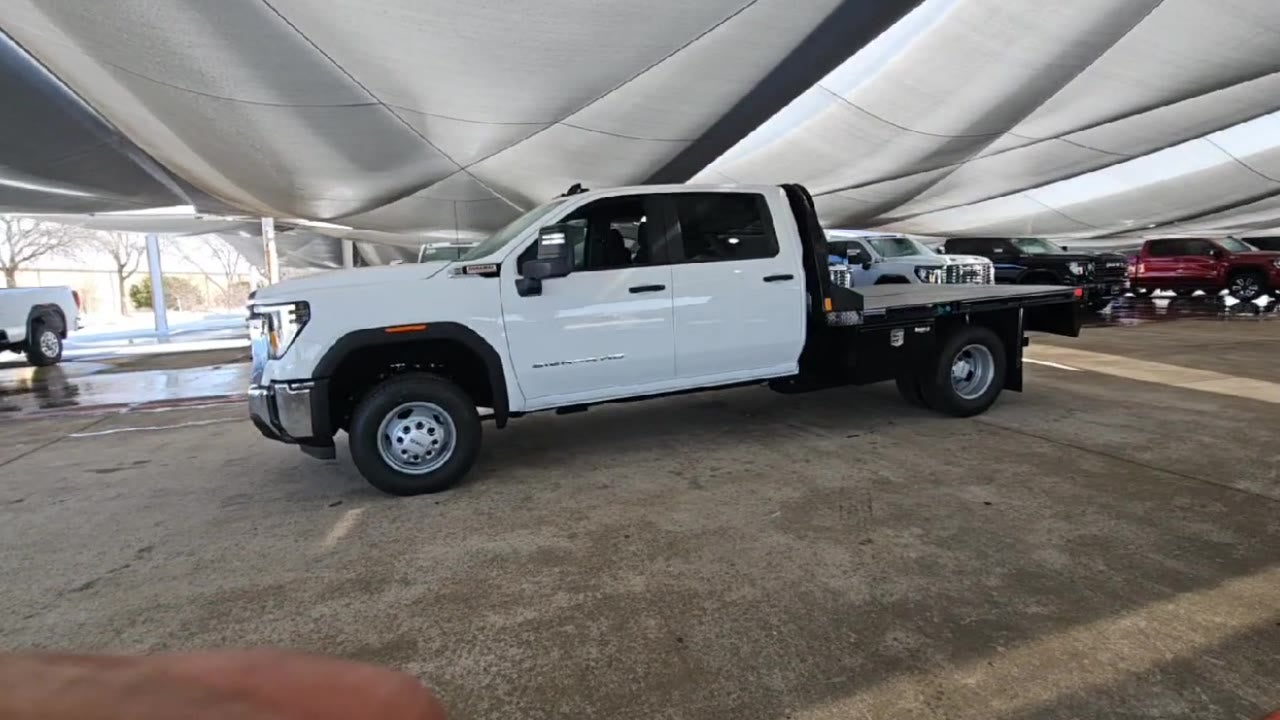 2026 GMC Sierra 3500 HD Chassis Cab Pro