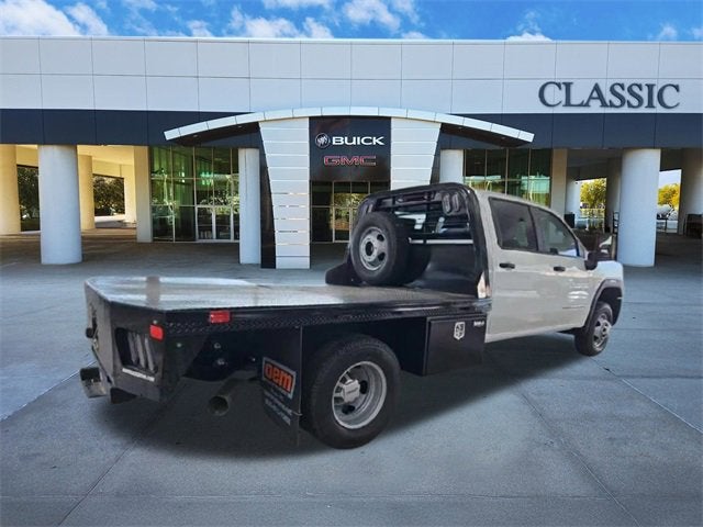 2026 GMC Sierra 3500 HD Chassis Cab Pro