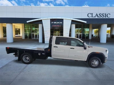 2026 GMC Sierra 3500 HD Chassis Cab Pro