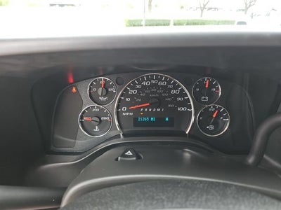 2025 GMC Savana Passenger LT