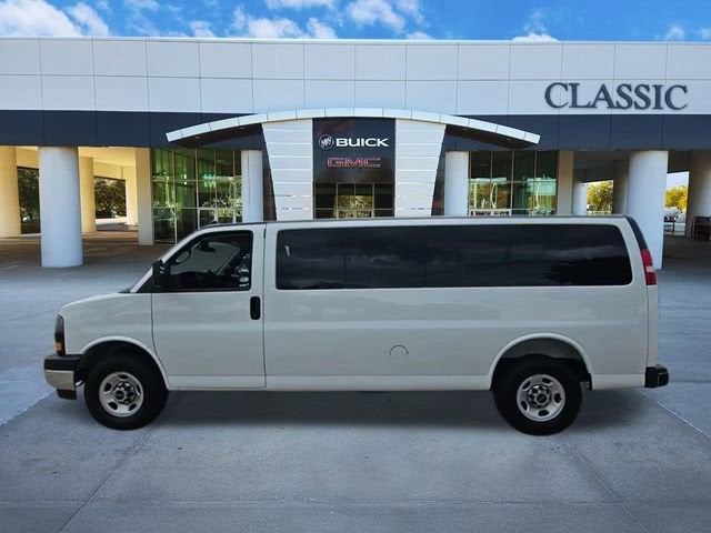 2025 GMC Savana Passenger LT