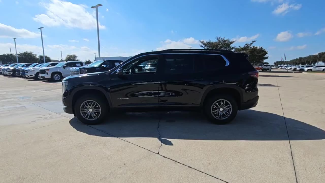 2025 GMC Acadia Elevation