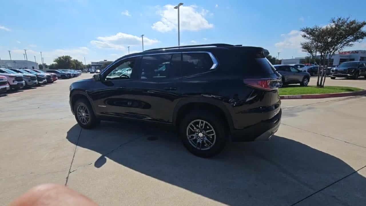 2025 GMC Acadia Elevation