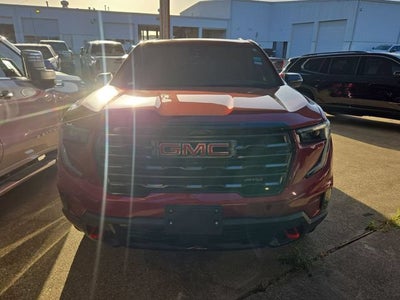 2024 GMC Acadia AT4
