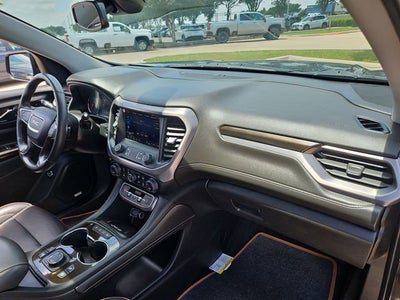2022 GMC Acadia AT4