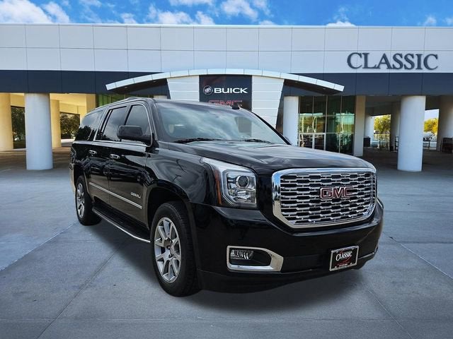 2019 GMC Yukon Denali 2WD's photo