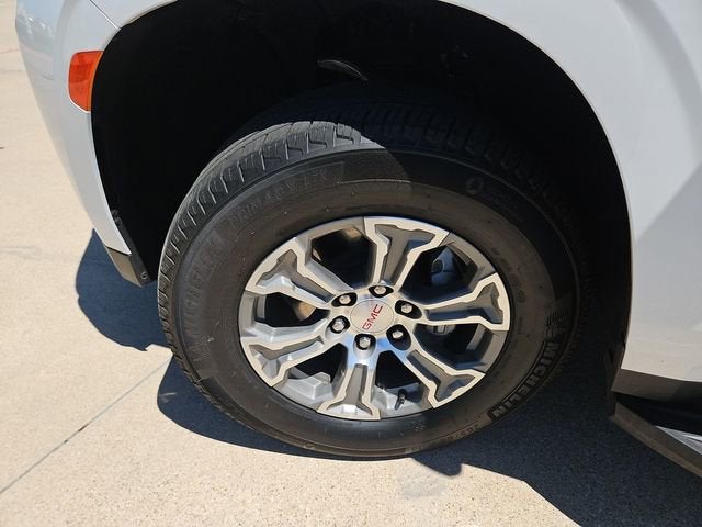 2024 GMC Yukon SLE