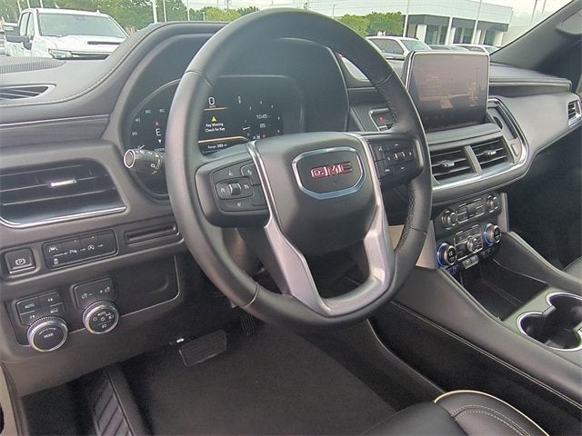 2024 GMC Yukon SLT