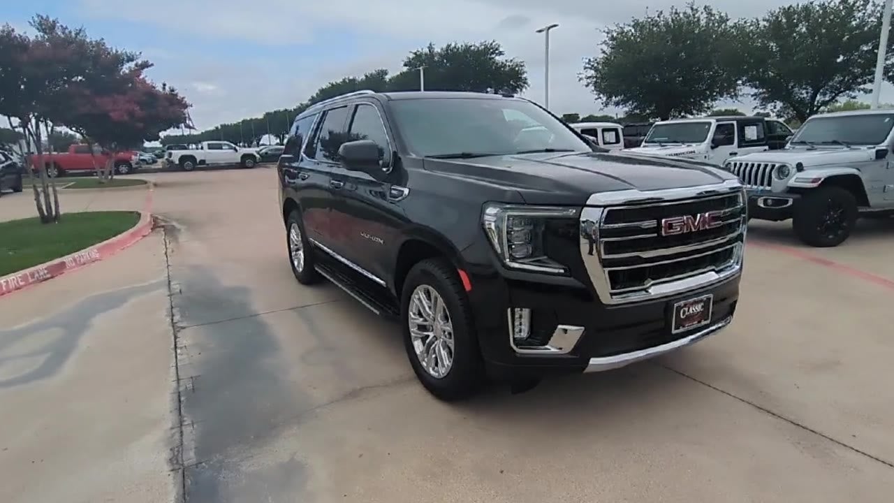 2024 GMC Yukon SLT