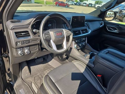 2024 GMC Yukon SLT