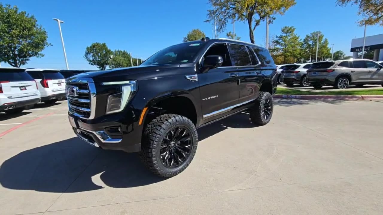 2026 GMC Yukon Elevation