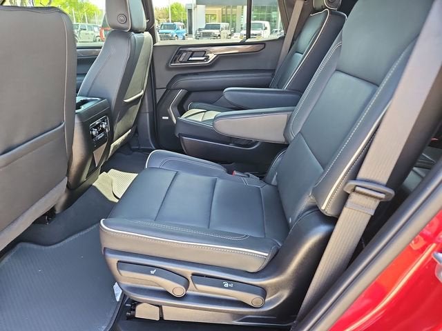 2025 GMC Yukon Elevation