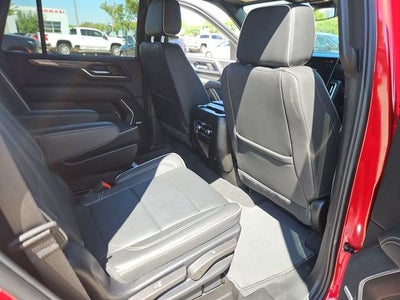 2025 GMC Yukon Elevation