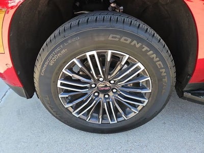 2025 GMC Yukon Elevation