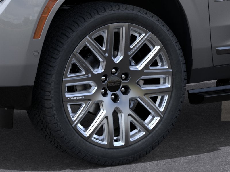 2026 GMC Yukon Denali Ultimate - Photo 9