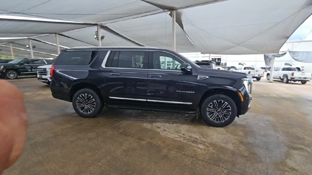 2026 GMC Yukon XL Elevation